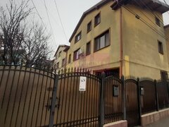 Doua vile tip duplex de inchiriat - zona Antiaeriana